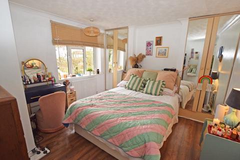 2 bedroom ground floor maisonette for sale, Whitedown, Alton