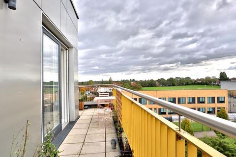 Flat 16, Arthur Court, 301 Ruislip Road, Greenford, UB6 9FL