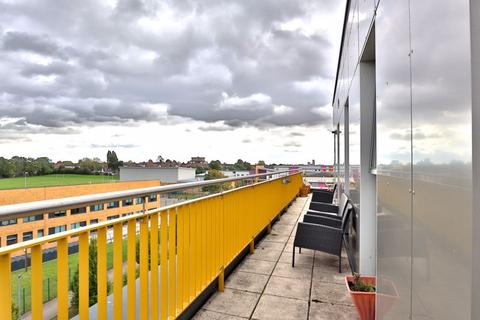 Flat 16, Arthur Court, 301 Ruislip Road, Greenford, UB6 9FL