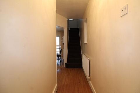 27 Beverley Road, Luton, LU4 8EU