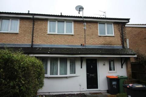 2 bedroom terraced house to rent, Milton Way, Houghton Regis - LU5 5UF