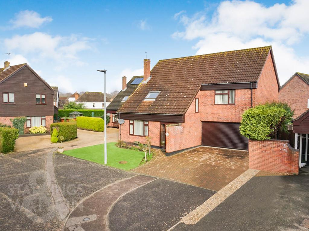 Beechbank Drive, Thorpe End, Norwich 4 bed detached house for sale £
