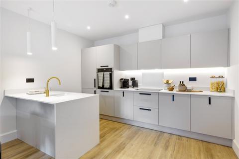 2 bedroom apartment for sale, Riverside Gardens, 8-14 Oatlands Drive, Weybridge, Surrey, KT13