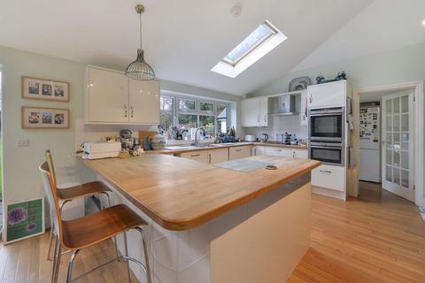 4 bedroom detached house for sale, Brenchley Road, Matfield TN12