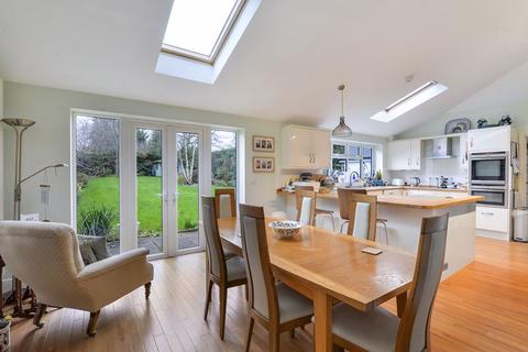 4 bedroom detached house for sale, Brenchley Road, Matfield TN12
