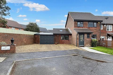 127 Glenbrook Drive, Barry, CF63 2FH
