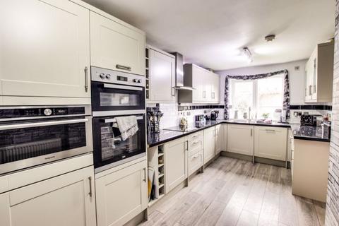 23 Westmead Crescent, Trowbridge, BA14 0LY