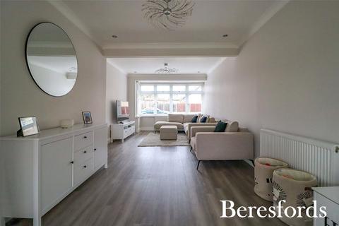 3 bedroom terraced house for sale, Norfolk Road, Upminster, RM14