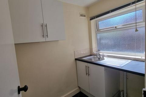2 bedroom terraced house to rent, 3 Myrtle Place, Off Pershore Road, Selly Park, Birmingham