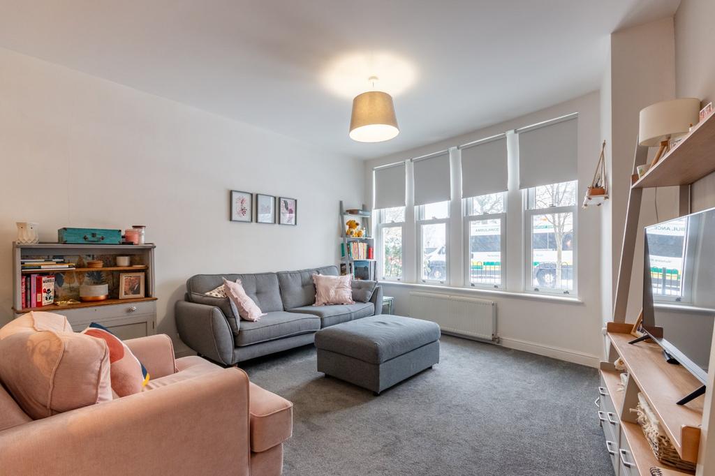Farnley Road, Menston, Ilkley, West Yorkshire, LS29 2 bed flat for sale