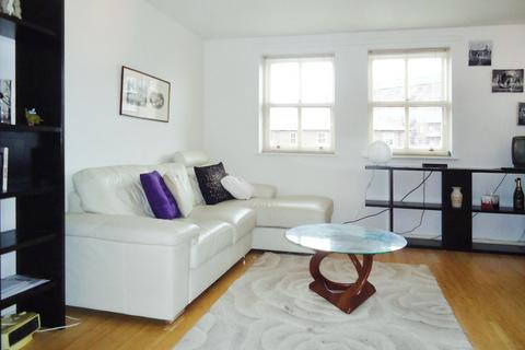 2 bedroom flat to rent, Dock House, Navigation Walk, Leeds, LS10