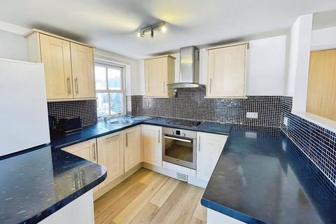 2 bedroom flat to rent, Dock House, Navigation Walk, Leeds, LS10