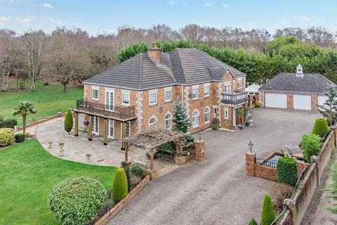 5 bedroom detached house for sale, Moss Lane, Bettisfield SY13