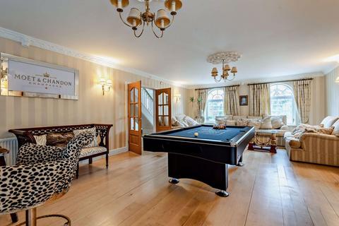 5 bedroom detached house for sale, Moss Lane, Bettisfield SY13