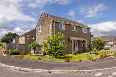 4 bedroom detached house for sale, Mullins Way, Castle Cary