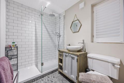 23 Bentham Place, Standish, Wigan, WN6 0NB