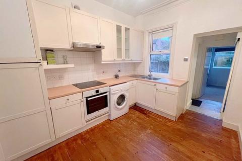 Flat 1, 31 Recreation Road, Guildford, GU1 1HQ