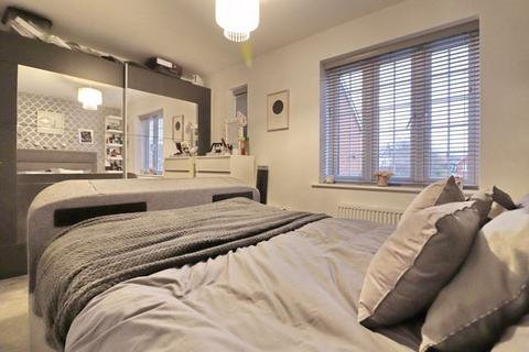 30 Bridgefield Close, Tyldesley, Manchester, M29 8QX
