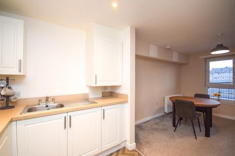 98 Kestrel Way, Perth, PH1 5FT