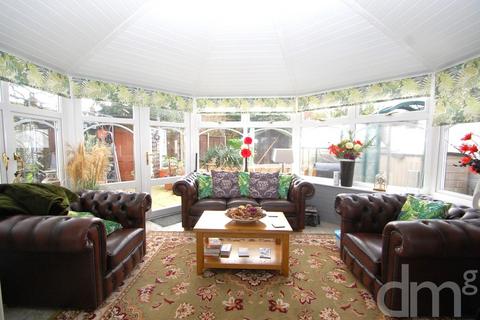 4 bedroom detached house for sale, Mill Close, Tiptree