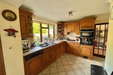 5 bedroom detached house for sale, Sycamore Road, Drybrook GL17