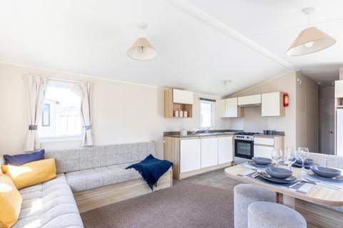 3 bedroom mobile home for sale, Turnberry holiday Park, Girvan, Ayrshire