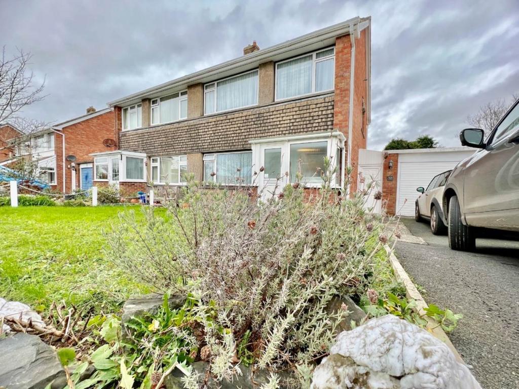 Erw Goch, Waunfawr, Aberystyth 3 bed house for sale £249,950