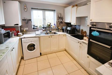 3 bedroom semi-detached house for sale, Station Avenue, Murrow, Wisbech, Cambridgeshire, PE13 4HE