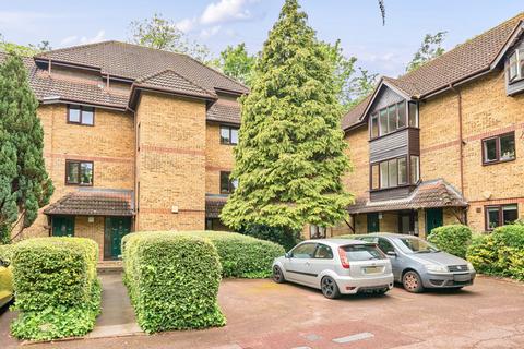 2 bedroom apartment for sale, Linwood Close, Camberwell, London