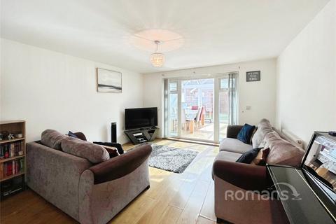 4 bedroom house for sale, Haskins Drive, Farnborough, Hampshire