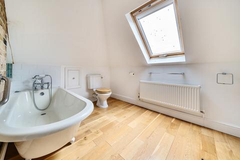 Hill Glen Park Avenue, Gravesend, DA12 1NS