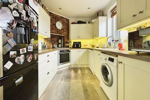 3 bedroom end of terrace house for sale, Culver Parade, Sandown, Isle of Wight