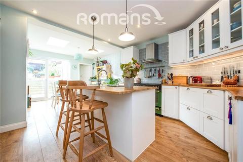 21 Grasmere Avenue, Tilehurst, Reading, RG30 6XU