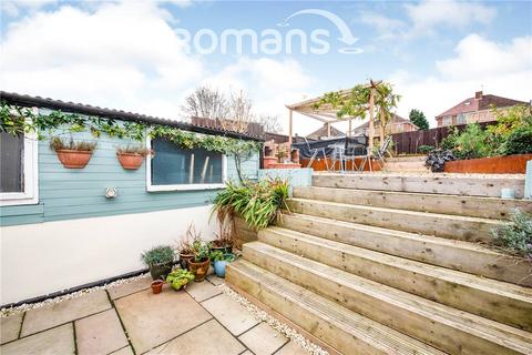 21 Grasmere Avenue, Tilehurst, Reading, RG30 6XU