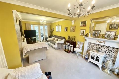 4 bedroom semi-detached house for sale, Manor Way, Todwick, Sheffield, S26 1HR