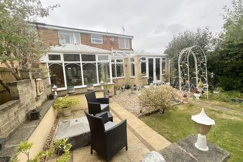 4 bedroom semi-detached house for sale, Manor Way, Todwick, Sheffield, S26 1HR