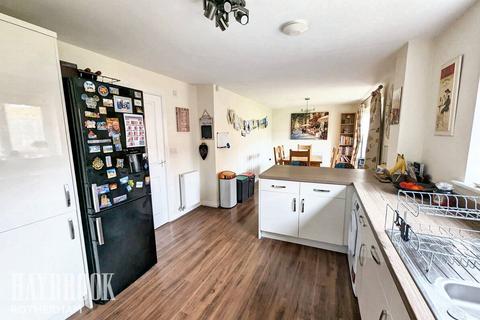 17 Ashbourne Way, Waverley, Rotherham, S60 8AD
