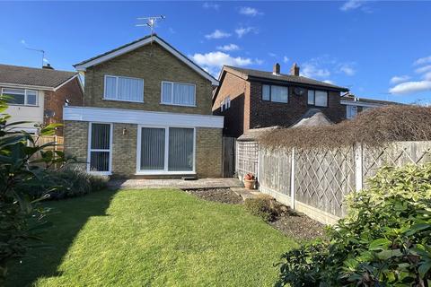 3 bedroom detached house for sale, Silverdale, Stanford-le-Hope, Essex, SS17