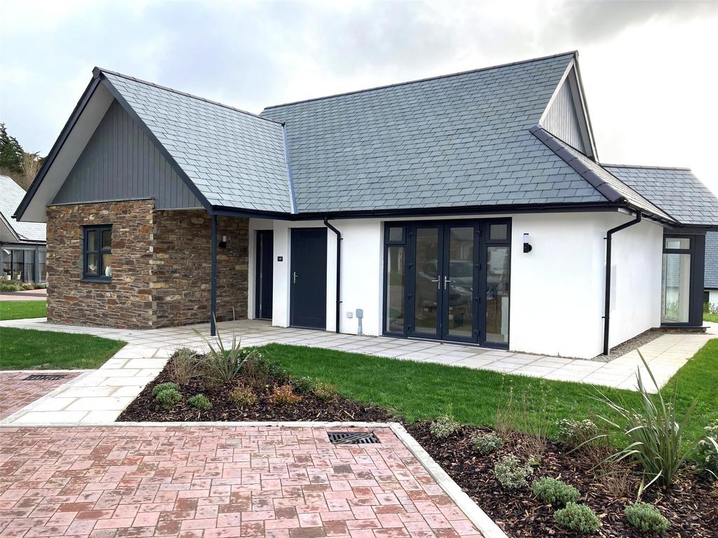 Kenwith Meadows, Abbotsham, Bideford, Devon, EX39 2 bed bungalow for