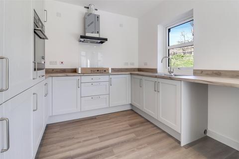 2 bedroom bungalow for sale, Kenwith Meadows, Abbotsham, Bideford, Devon, EX39