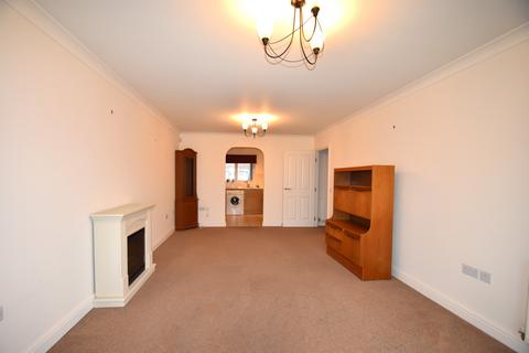 2 bedroom apartment for sale - Patrons Way West, Denham Garden Village, Denham, Buckinghamshire, UB9