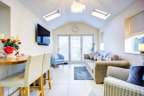 3 bedroom detached house for sale, Villa Real Court, Consett, DH8