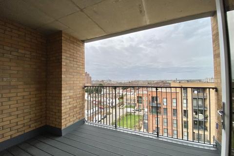 2 bedroom apartment to rent, Mortise House, Chailey Place, Hayes