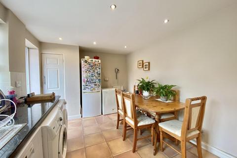 4 Fuller Way, Hayes, UB3 4LW