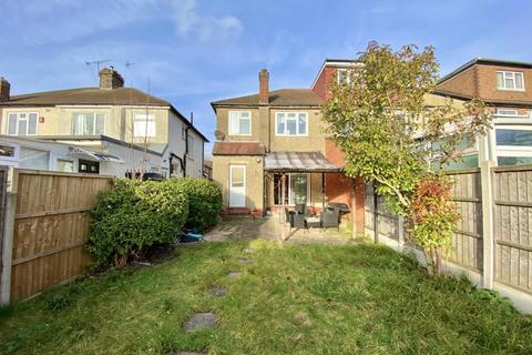 26 Maple Road, Hayes, UB4 9LR