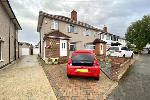 64 Hurstfield Crescent, Hayes, UB4 8DW