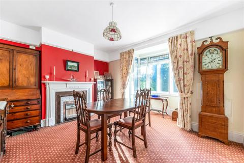 4 bedroom semi-detached house for sale, Bayham Road, Sevenoaks