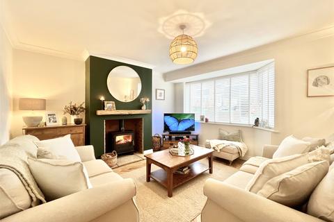 53 Cherrytree Drive, Whickham, Newcastle Upon Tyne, NE16 4TQ