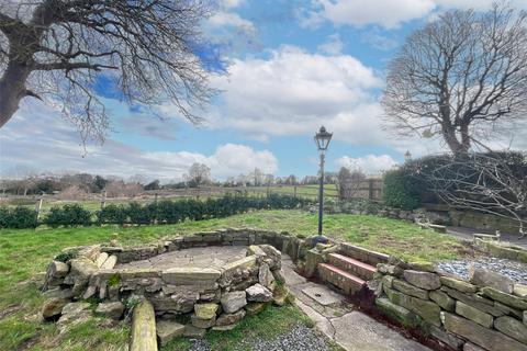 53 Cherrytree Drive, Whickham, Newcastle Upon Tyne, NE16 4TQ