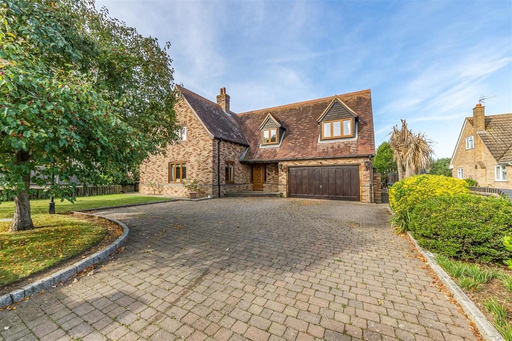 Flitton Road, Pulloxhill 4 bed detached house for sale £875,000